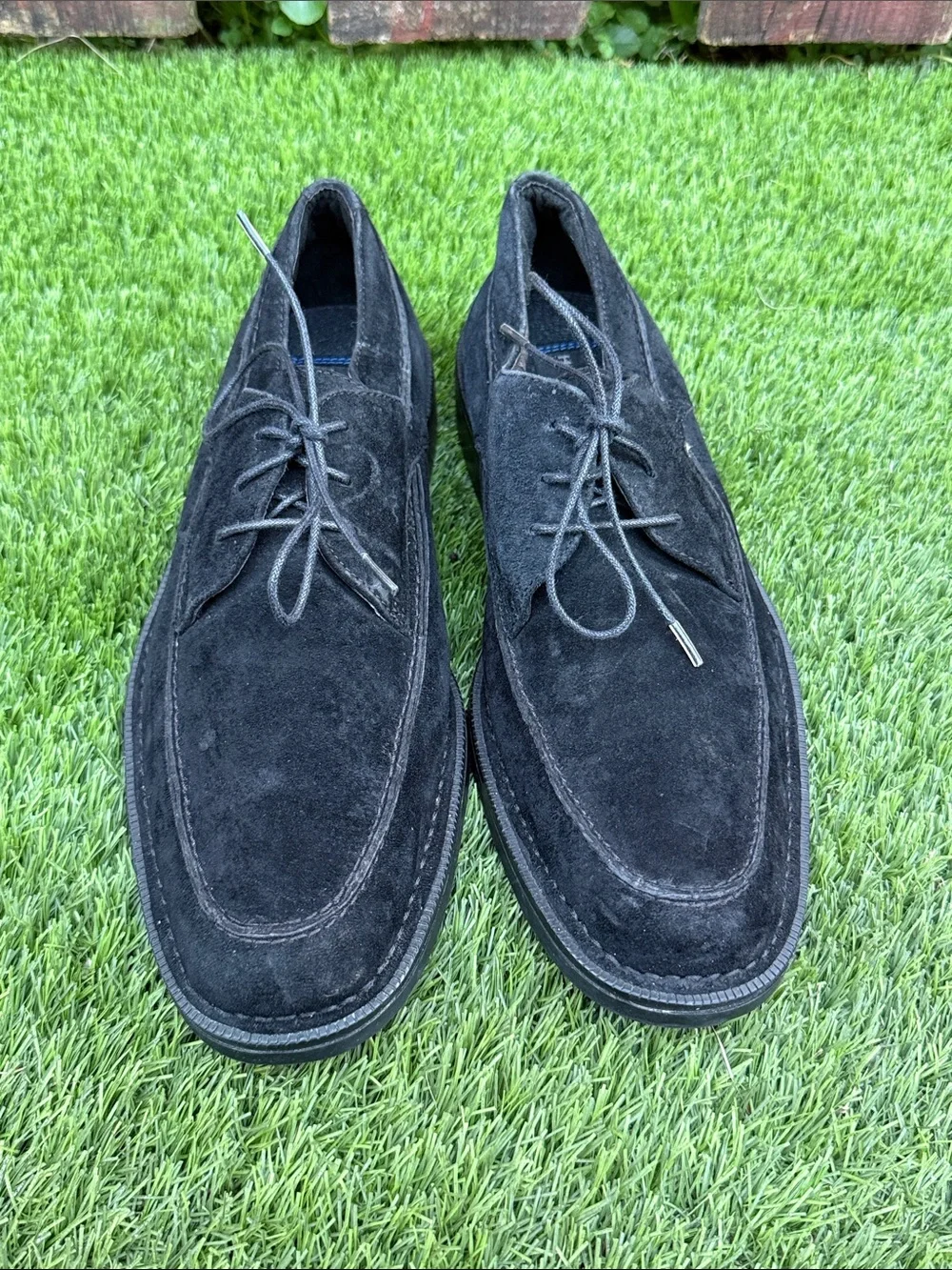 Hush Puppies classic suede